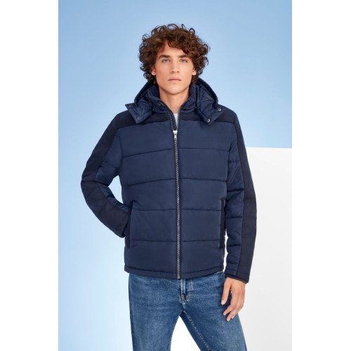 Куртка мужская Reggie, черная Куртка мужская Reggie, черная