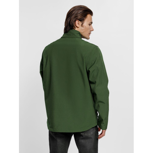 Куртка софтшелл мужская Race Men, темно-зеленая Куртка софтшелл мужская Race Men, темно-зеленая