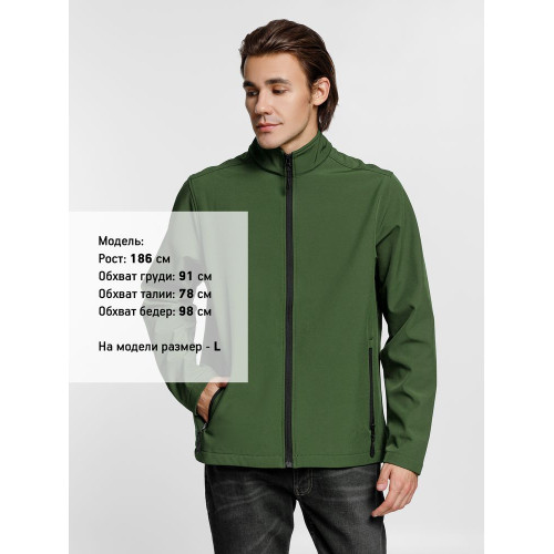 Куртка софтшелл мужская Race Men, темно-зеленая Куртка софтшелл мужская Race Men, темно-зеленая