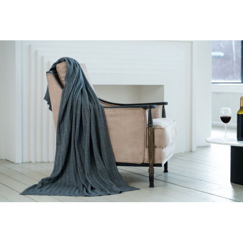 Плед Pluma, темно-серый (графит) Плед Pluma, темно-серый (графит)